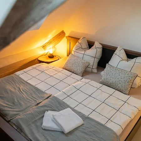 Alte Gemuetliche Brauerei, 4 Sz, 8 Gaeste, 160 Qm 公寓 施韦比施哈尔